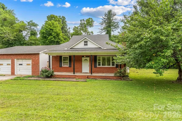 $399,000 | 194 Virginia Drive, Marion, NC 28752