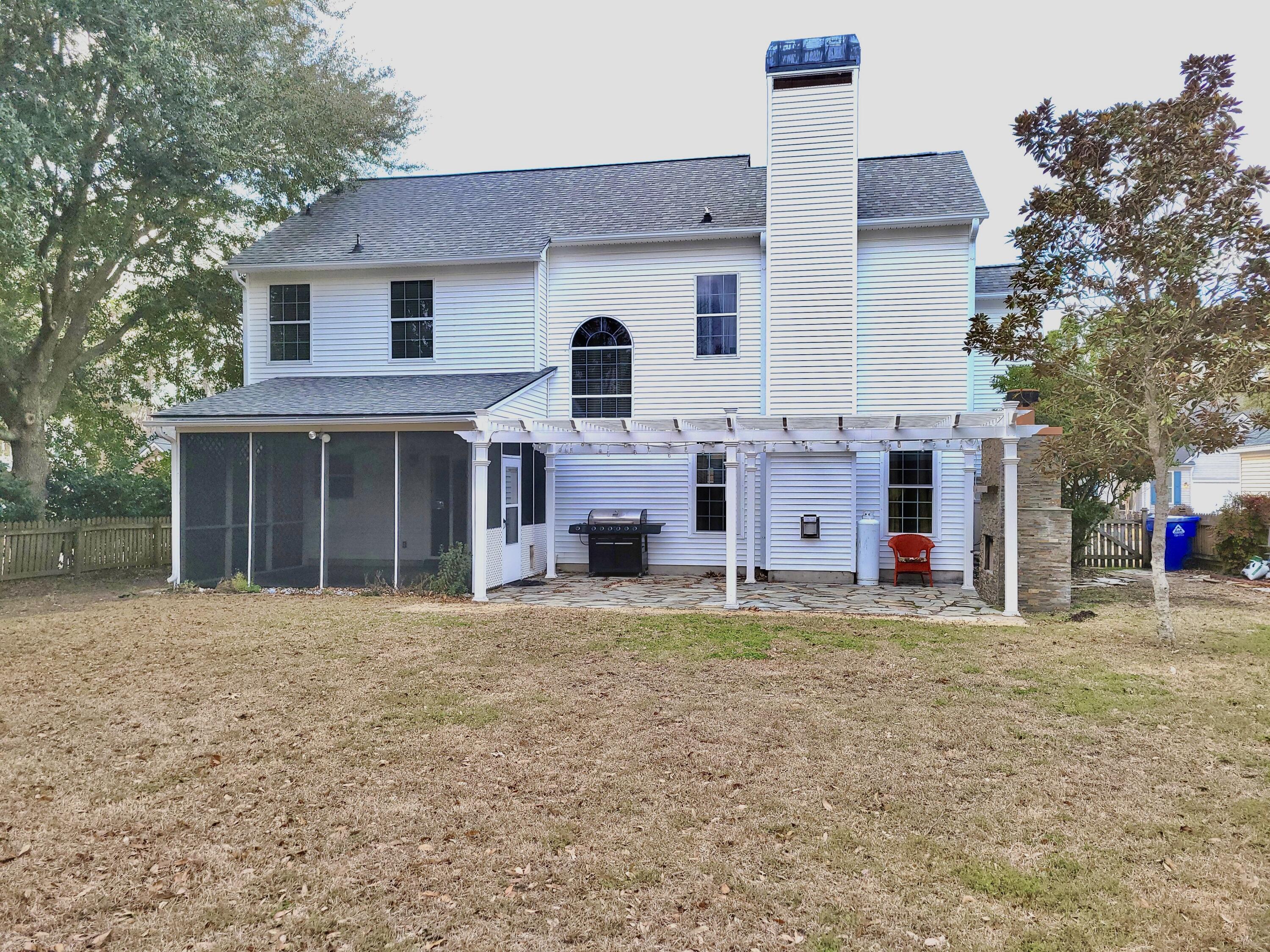 3260 Heathland Way Mount Pleasant, SC 29466 - Photo 27 of 27 20220208_171429 (edited) (1) 2
