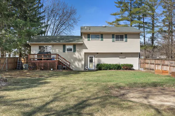 $295,000 | 609 Clinton Street, Horicon, WI 53032