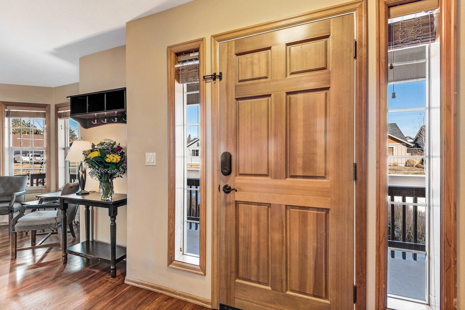 20592 Dylan Loop Bend, OR 97702 - Photo 2 of 24 Entryway