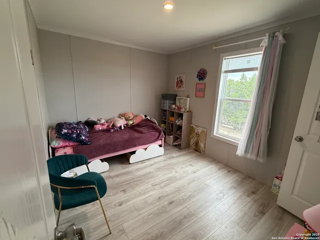 $1,600 | 133 Canyon Lake East, Bandera, TX 78003