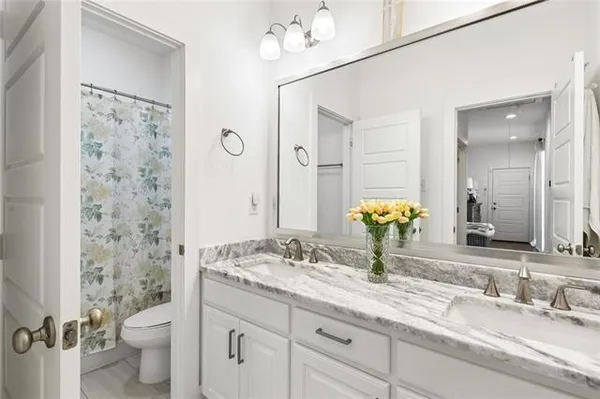 $380,000 | 3046 Creekstone Way, Baton Rouge, LA 70810