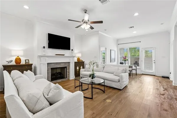 $380,000 | 3046 Creekstone Way, Baton Rouge, LA 70810