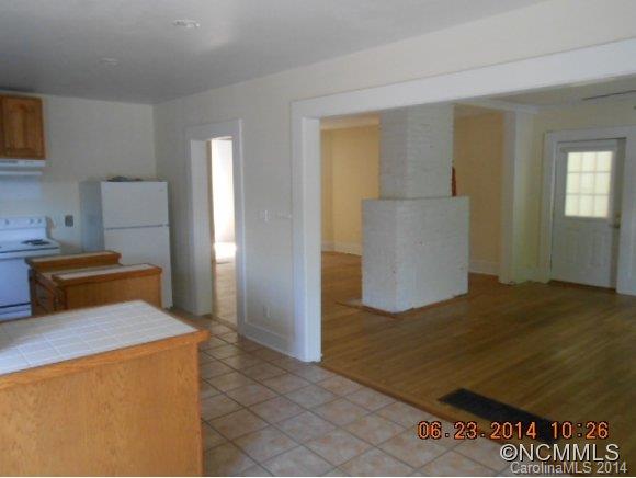 38 Spooks Branch Road Asheville, NC 28804 - Photo 11 of 20 Gallery Image 11