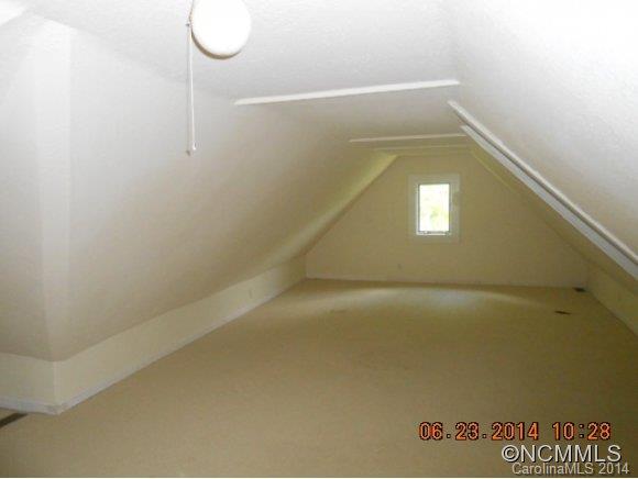 38 Spooks Branch Road Asheville, NC 28804 - Photo 16 of 20 Gallery Image 16