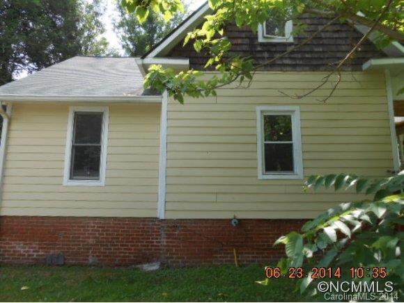 38 Spooks Branch Road Asheville, NC 28804 - Photo 4 of 20 Gallery Image 4