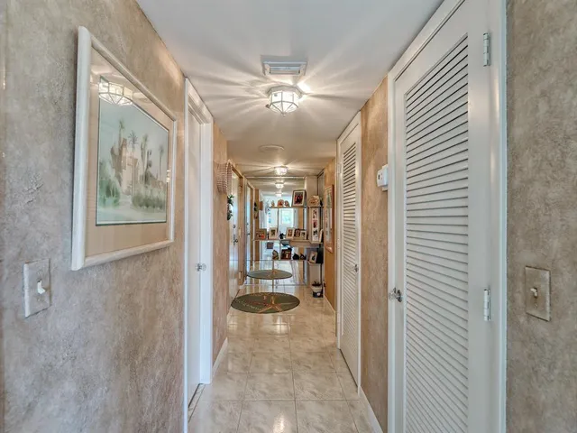 $499,000 | 501 North Riverside Drive, Unit 301, Pompano Beach, FL 33062