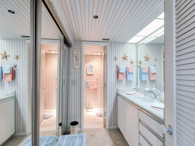 $499,000 | 501 North Riverside Drive, Unit 301, Pompano Beach, FL 33062