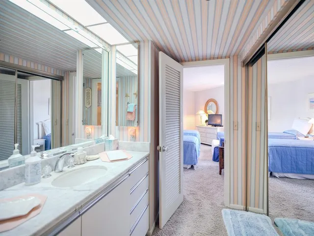 $499,000 | 501 North Riverside Drive, Unit 301, Pompano Beach, FL 33062