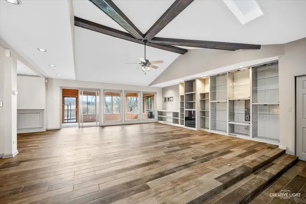 $525,000 | 27317 West Lakeview Drive South, Wauconda, IL 60084