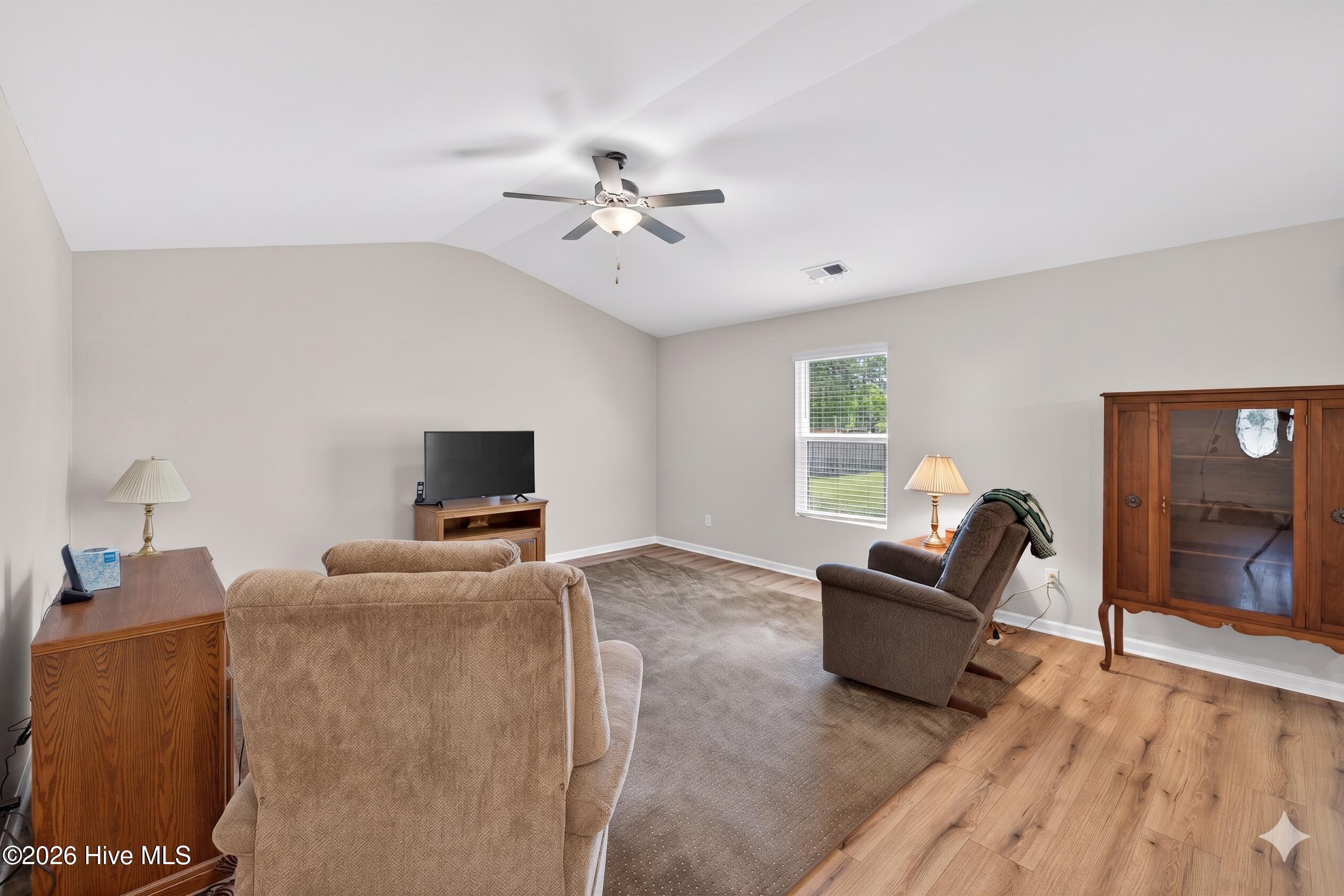 429 Poppleton Drive Hampstead, NC 28443 - Photo 11 of 48 Living Room 1