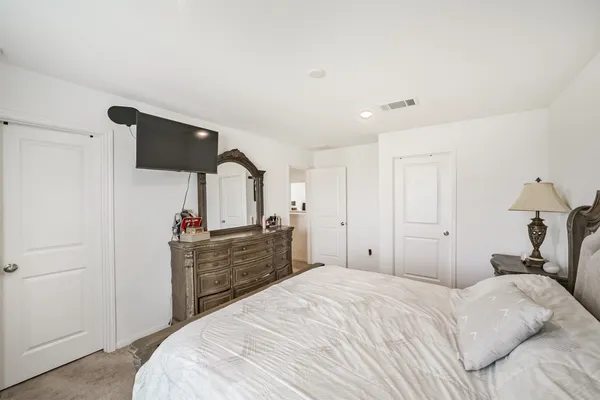 $2,150 | 26407 Red Clover Drive, Magnolia, TX 77355