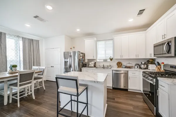 $2,150 | 26407 Red Clover Drive, Magnolia, TX 77355