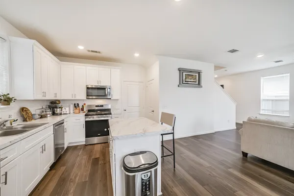 $2,150 | 26407 Red Clover Drive, Magnolia, TX 77355