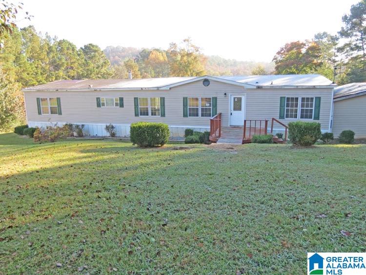 38 Wren Road Sylacauga, AL 35150 - Photo 2 of 24