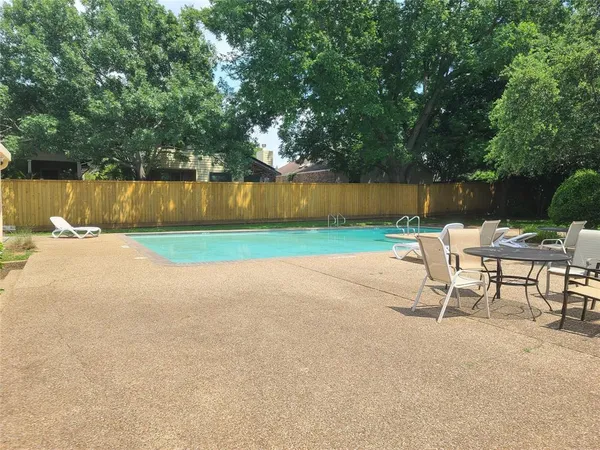 $1,995 | 1914 Shorewood Drive, Grapevine, TX 76051