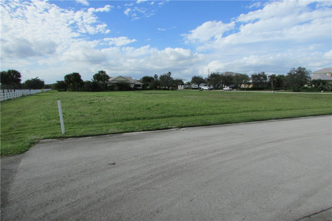 7623 South Polo Grounds Ln  