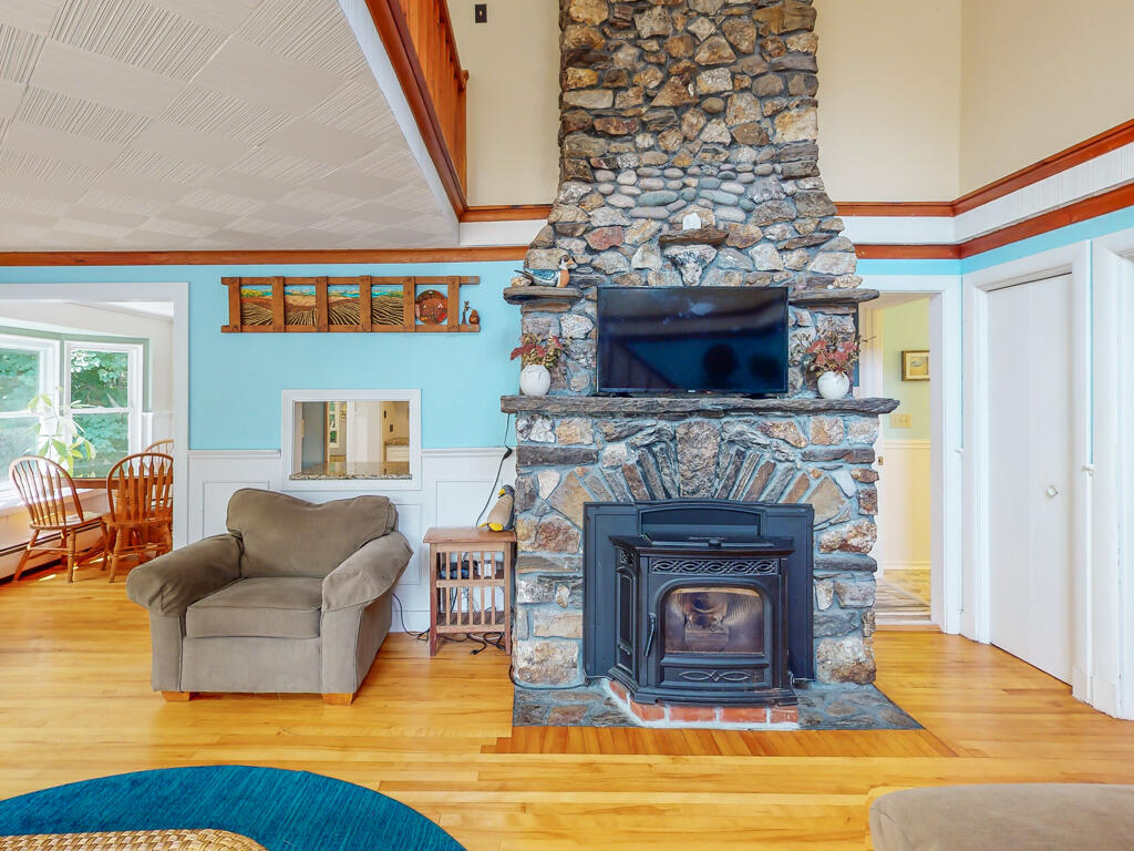 23 Welch Point Road Winthrop, ME 04364 - Photo 7 of 47 23WelchesPointRd-05