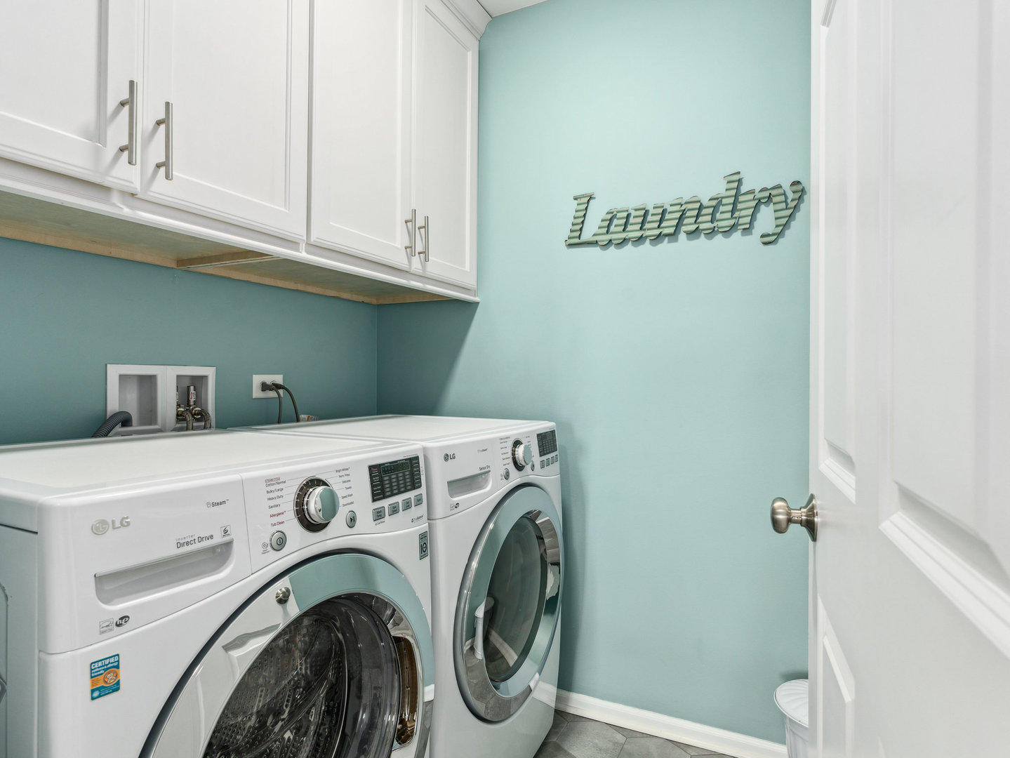 2933 Henley Lane Naperville, IL 60540 - Photo 23 of 28