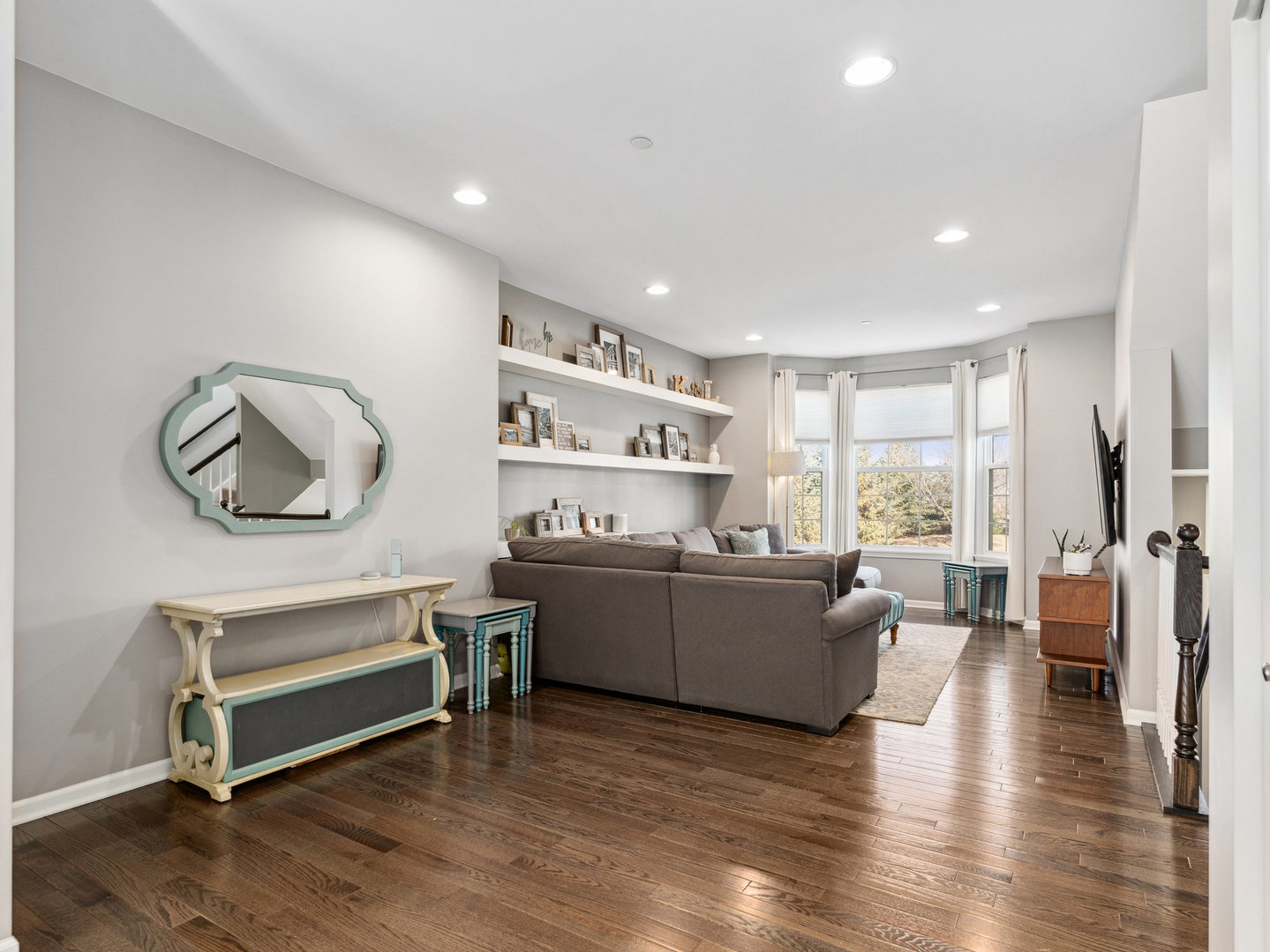 2933 Henley Lane Naperville, IL 60540 - Photo 10 of 28