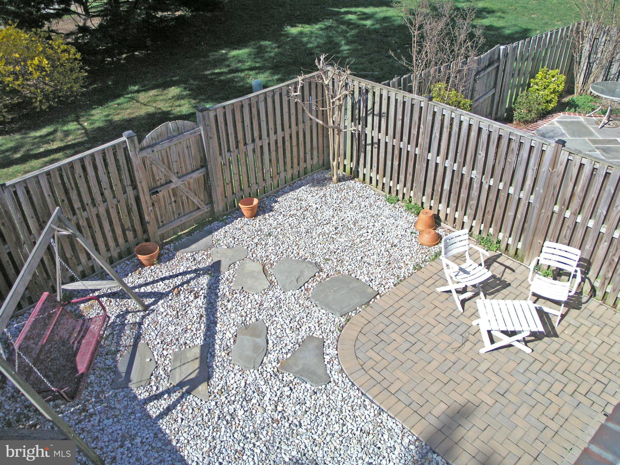 1812 Golf View Court Reston, VA 20190 - Photo 20 of 29 BACK YARD WITH PATIO