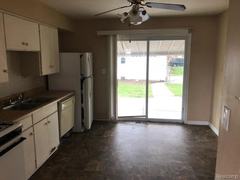 19620 15 Mile Road Clinton Township, MI 48035 - Photo 6 of 11