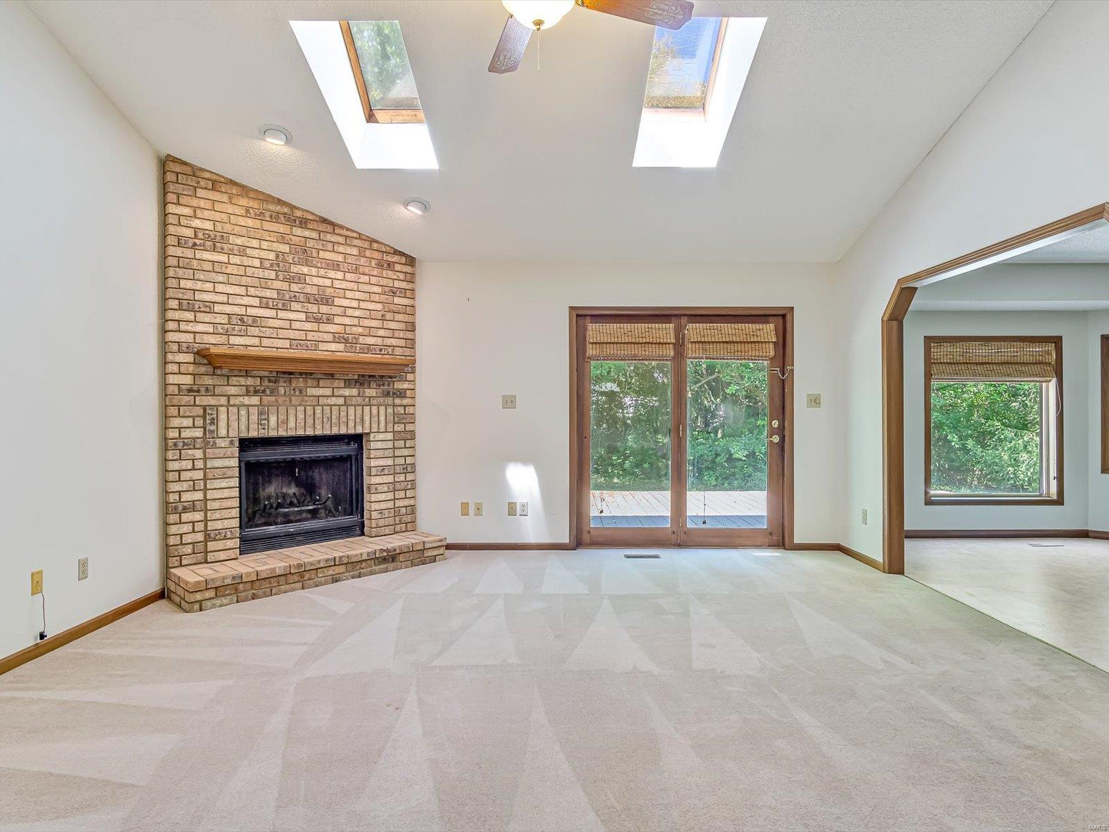 200 Archview Drive Belleville, IL 62221 - Photo 5 of 27 Gallery Image 5