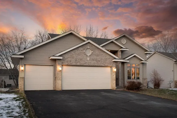 $379,900 | 15286 81st Court Northeast, Otsego, MN 55330