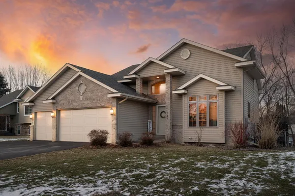 $379,900 | 15286 81st Court Northeast, Otsego, MN 55330