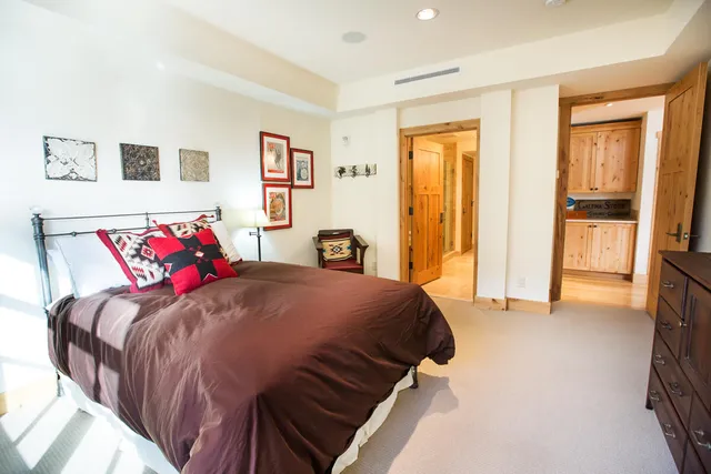 $1,450,000 | 106 Village Way, Unit 16, Sun Valley, ID 83353