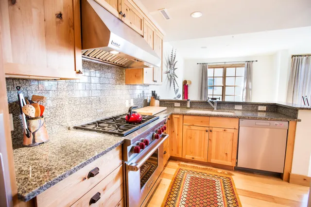 $1,450,000 | 106 Village Way, Unit 16, Sun Valley, ID 83353