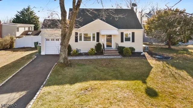 $499,000 | 601 Fairway Road, Linden, NJ 07036