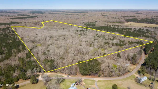 $390,000 | 481 Ward Road, Florence, MS 39073