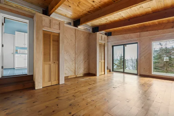 $3,200,000 | 137 Miles Road, South Bristol, ME 04568
