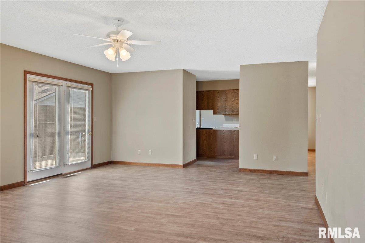 2413 Raleigh Road Springfield, IL 62704 - Photo 17 of 32