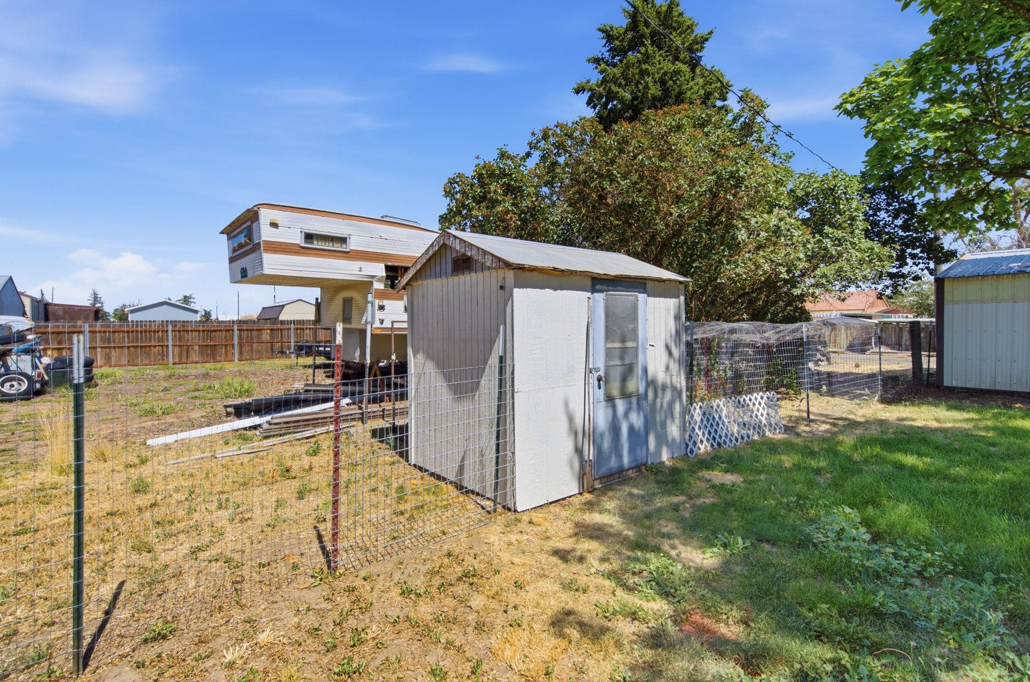 209 Clark Avenue Lacrosse, WA 99143 - Photo 34 of 48