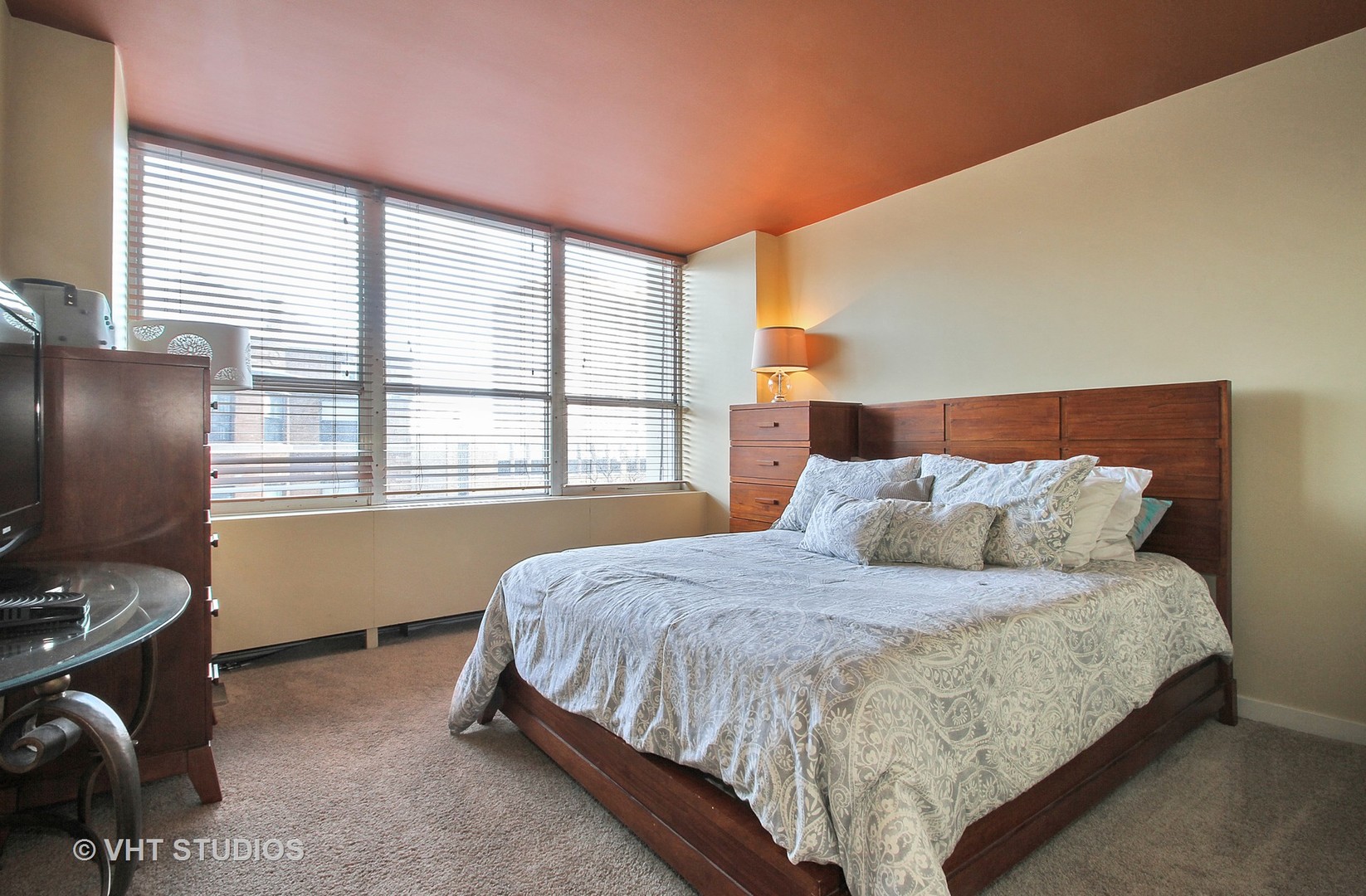 655 West Irving Park Road, Unit 310 Chicago, IL 60613 - Photo 7 of 18