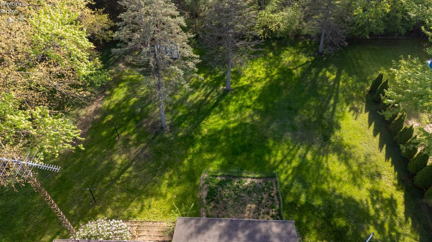 1224 Buchman Road Fremont, OH 43420 - Photo 28 of 35 Gallery Image 28
