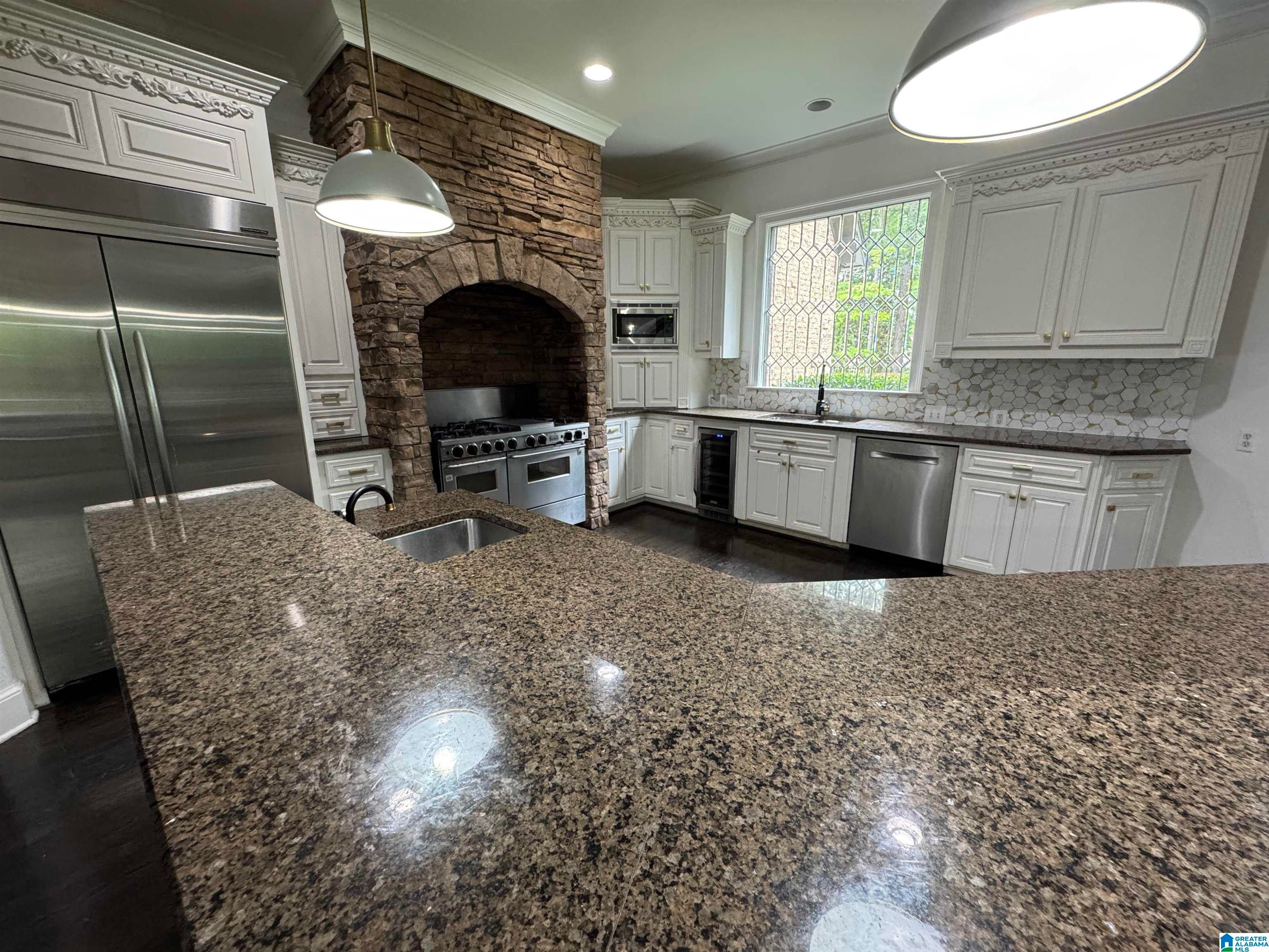 416 McCormack Way Hoover, AL 35242 - Photo 3 of 30 Gallery Image 3