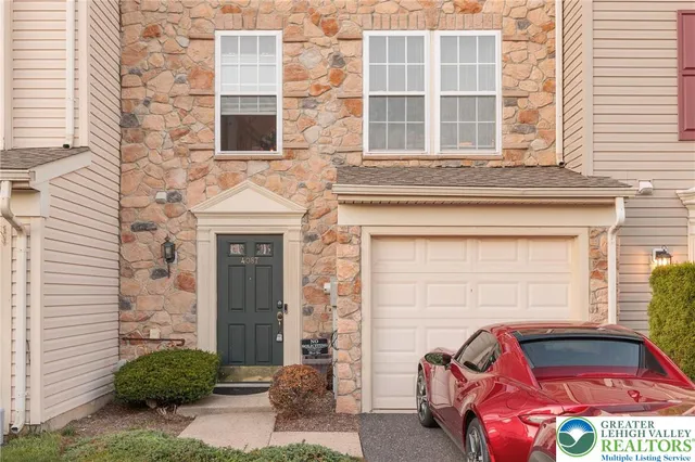 $349,999 | 4087 Huckleberry Drive, Center Valley, PA 18034