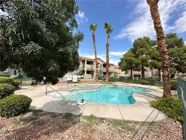 $830,000 | 2201 James Bilbray Drive, Las Vegas, NV 89108