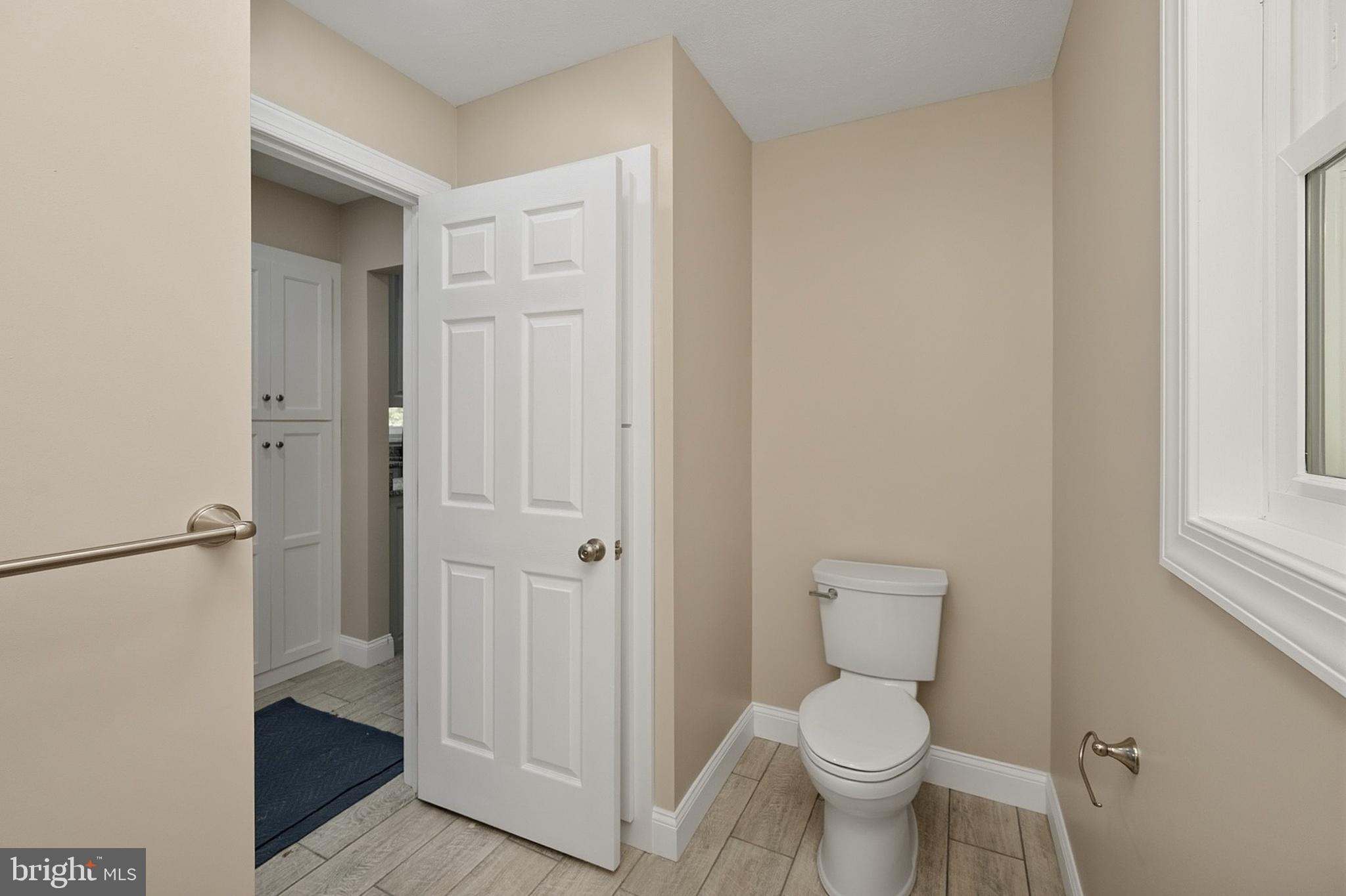 114 Dripping Spring Road Morgantown, WV 26508 - Photo 45 of 88 Main Floor Half Bath