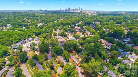 $325,000 | 1833 Jameston Drive, Charlotte, NC 28209