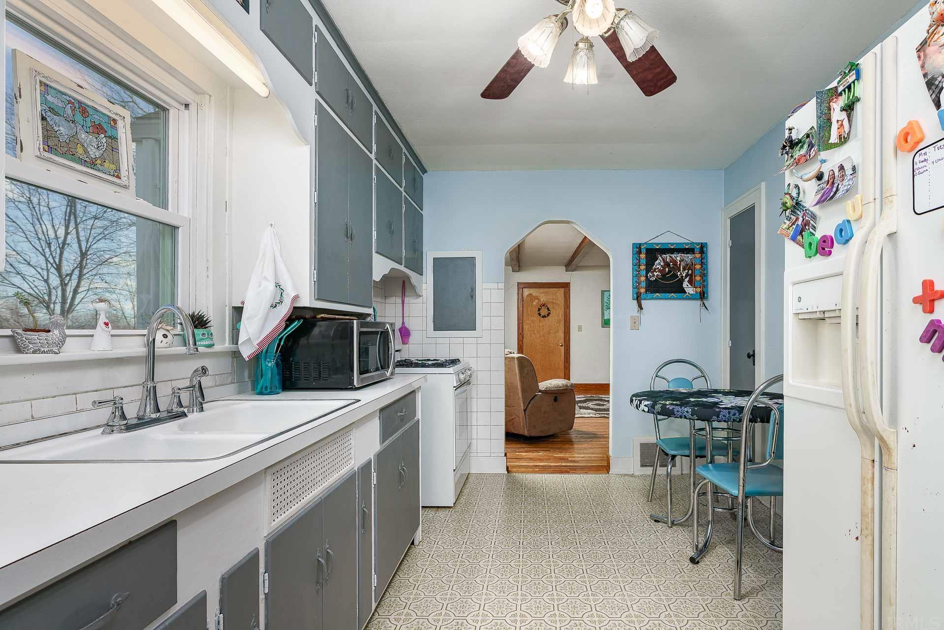 6785 Michigan Road Plymouth, IN 46563 - Photo 5 of 19 Gallery Image 5