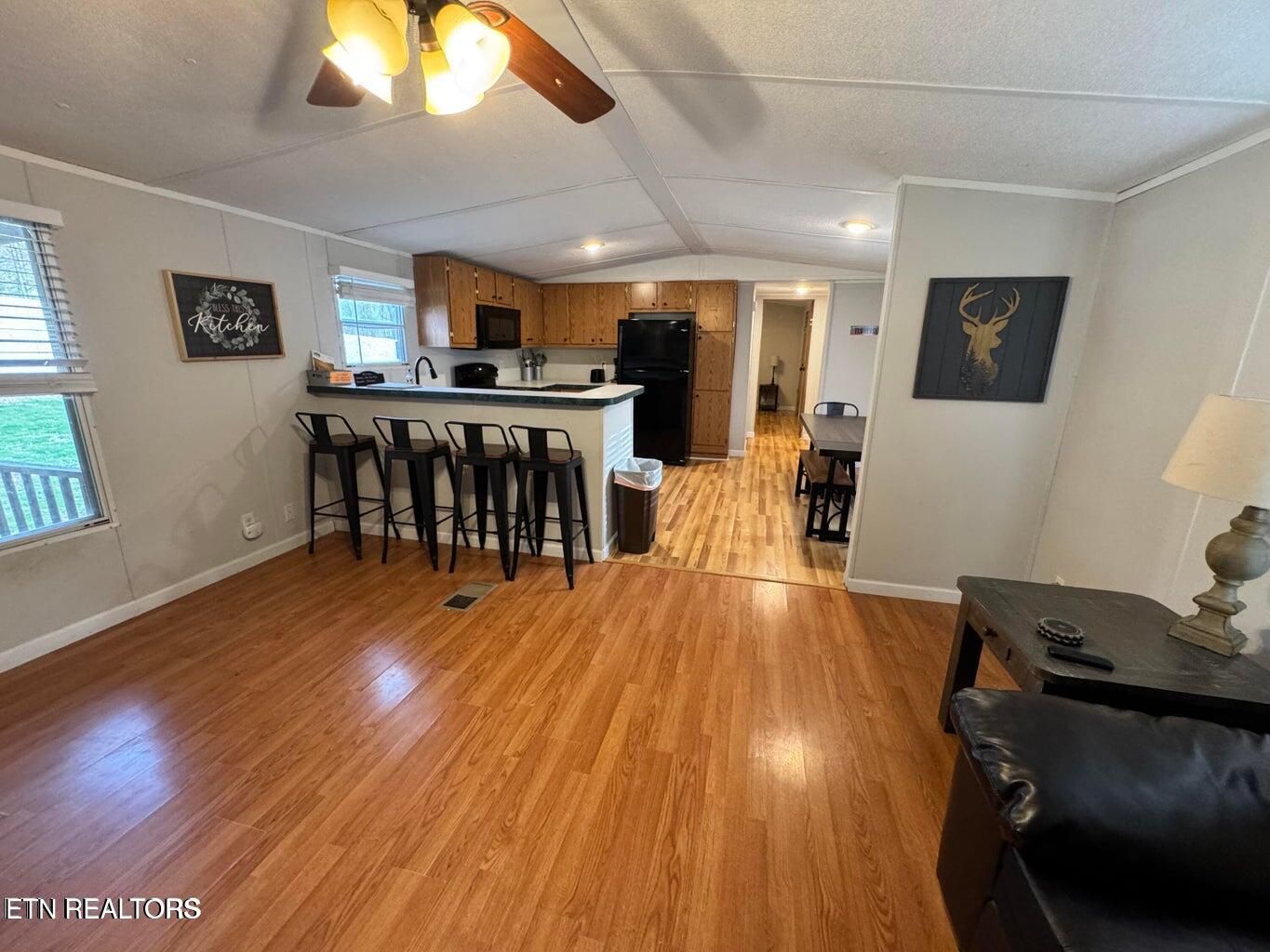 1186 Shea Road Huntsville, TN 37756 - Photo 7 of 29 20260326024659078473000000-o