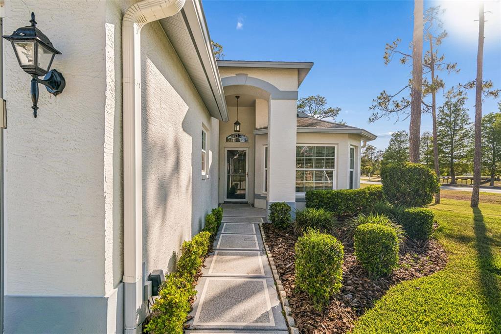 11630 Wheatfield Loop Hudson, FL 34667 - Photo 2 of 64 Gallery Image 2