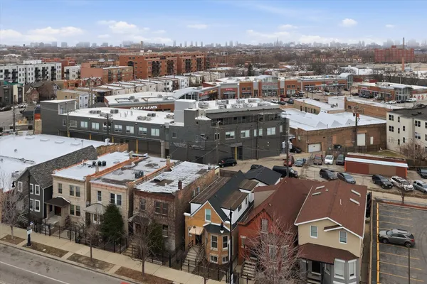 $869,900 | 2721 North Western Avenue, Chicago, IL 60647