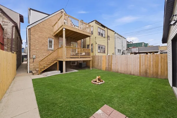 $869,900 | 2721 North Western Avenue, Chicago, IL 60647