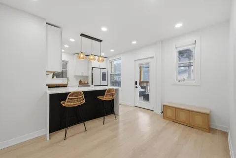 $890,000 | 2721 North Western Avenue, Chicago, IL 60647