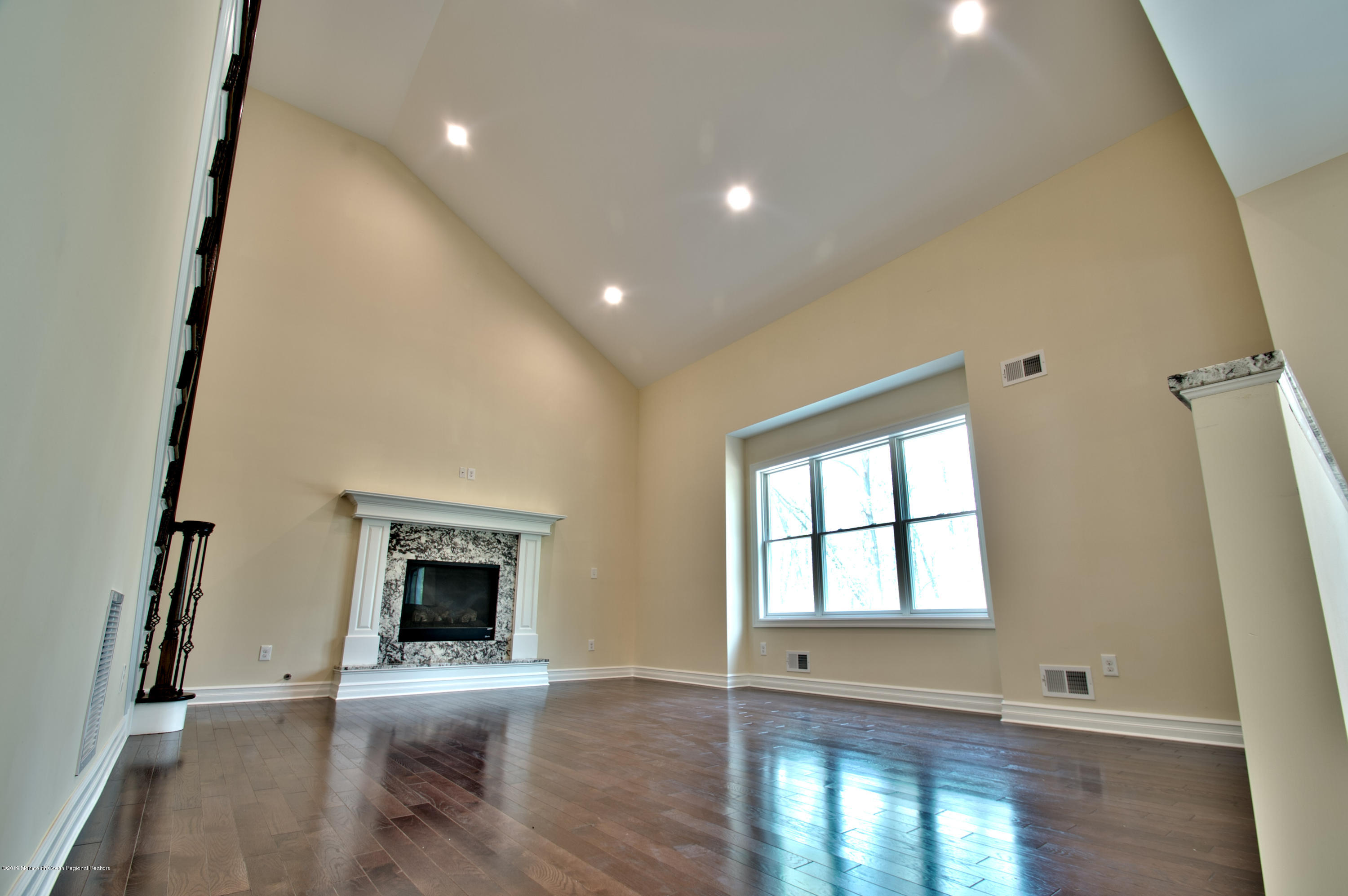 4 Templar Road, Unit 1 Manalapan, NJ 07726 - Photo 14 of 30 2 Story Family